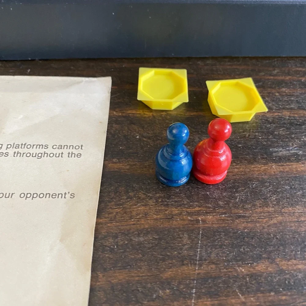 Vintage 1978 Lakeside Isolation COMPLETE Don't‎ Get Stranded Strategy Board Game